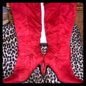 Size 10 Womens boots.